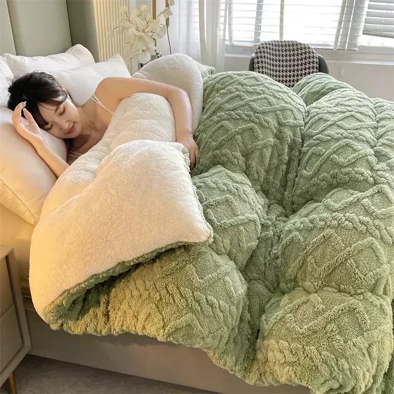 Ultra-Warm Lamb Cashmere Weighted Blanket – Soft, Cozy, and Perfect for Winter