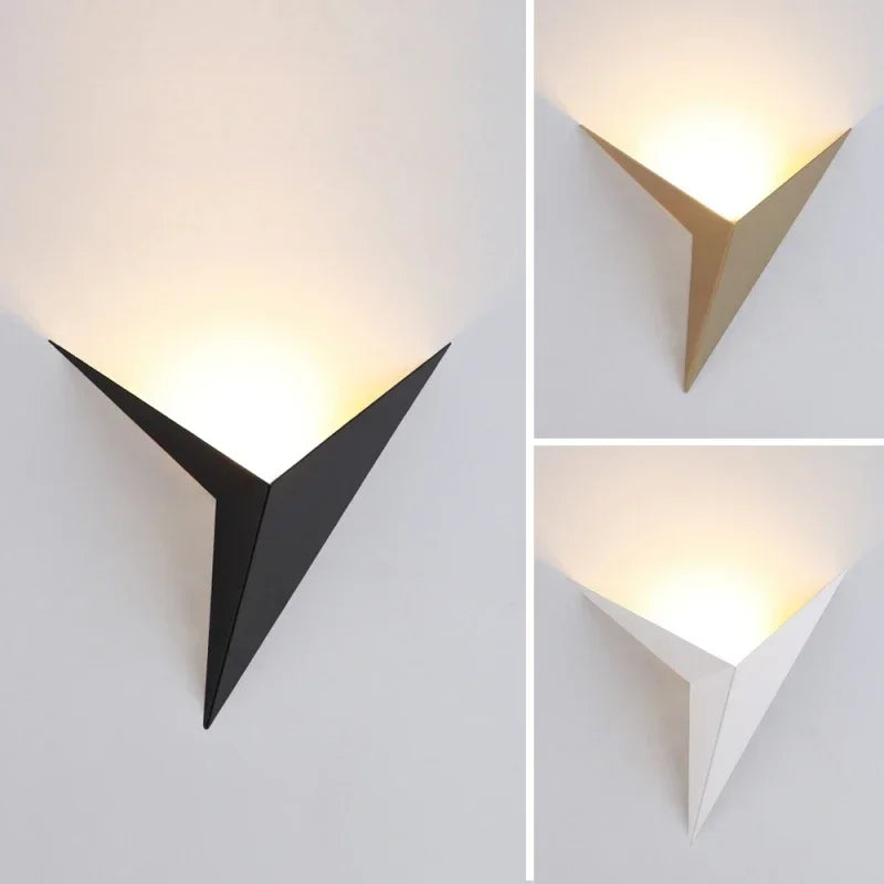 Luz de pared triangular creativa moderna