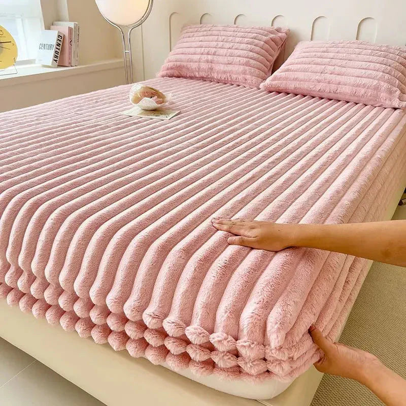 Purely Cloud Plush Bedding Set