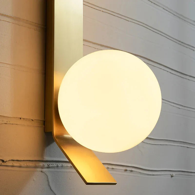 Elara Wall Lamp