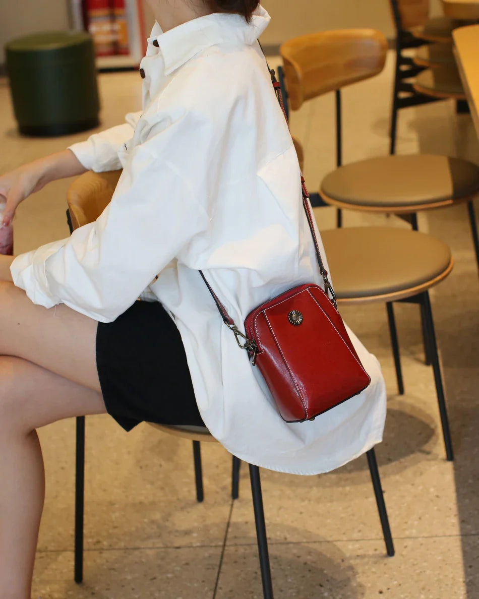 Retro Crossbody Leather Bag™ | Stylish shoulder bag