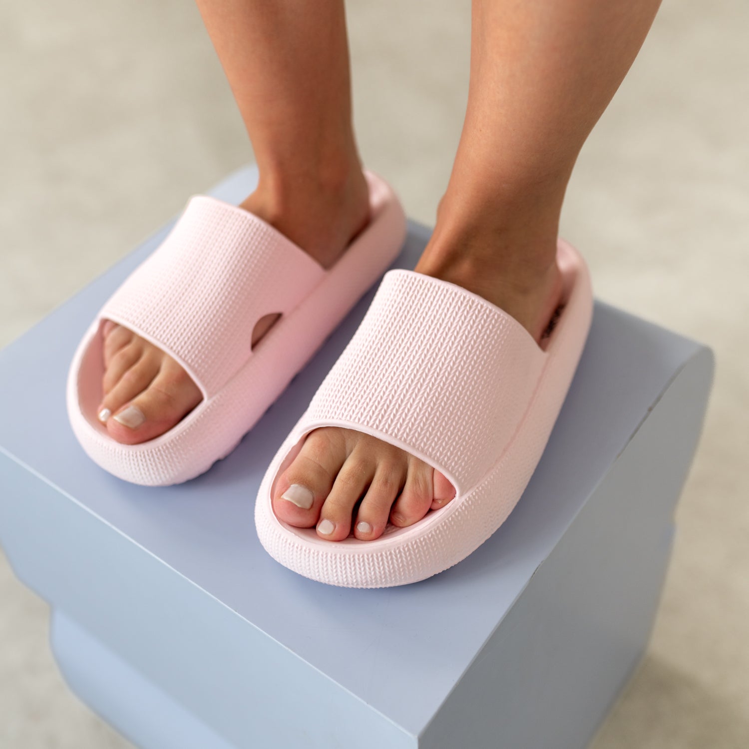 ComfortyGlides™ - Chaussons style et confort