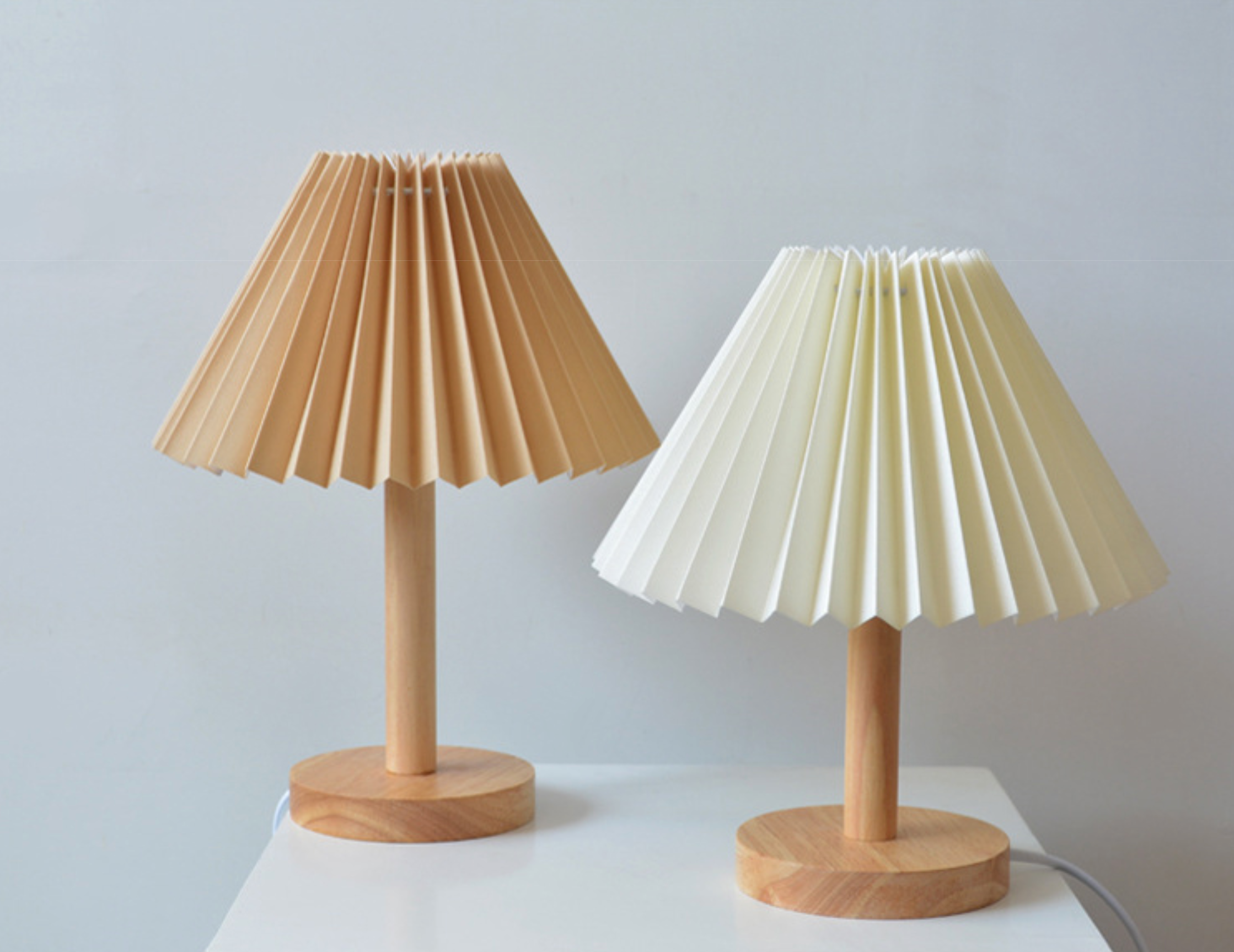 Korean Retro Pleated Table Lamp