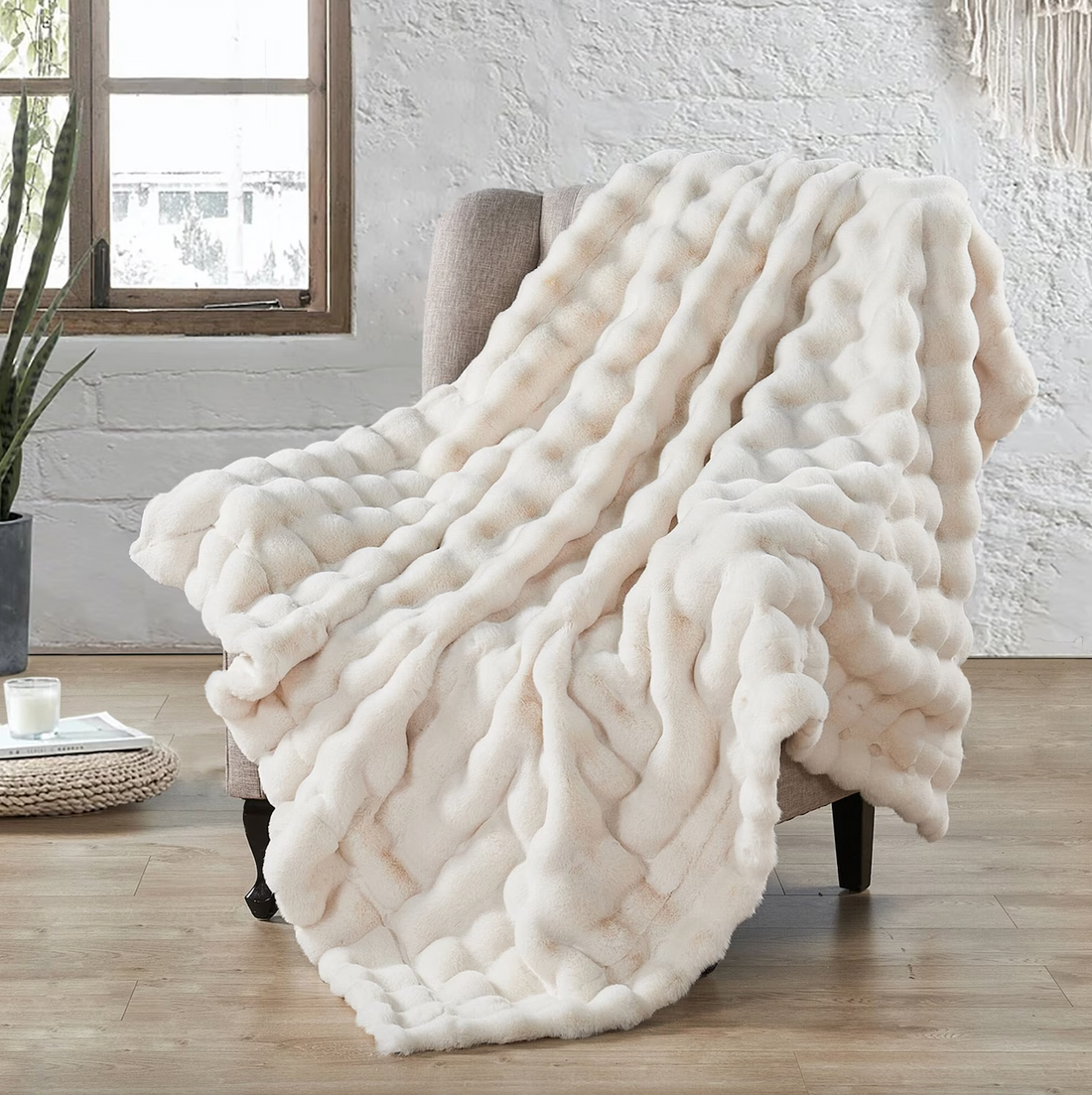 Super Soft Fluffy Luxury Rabbit Faux Fur Wave Throw - 4 farver