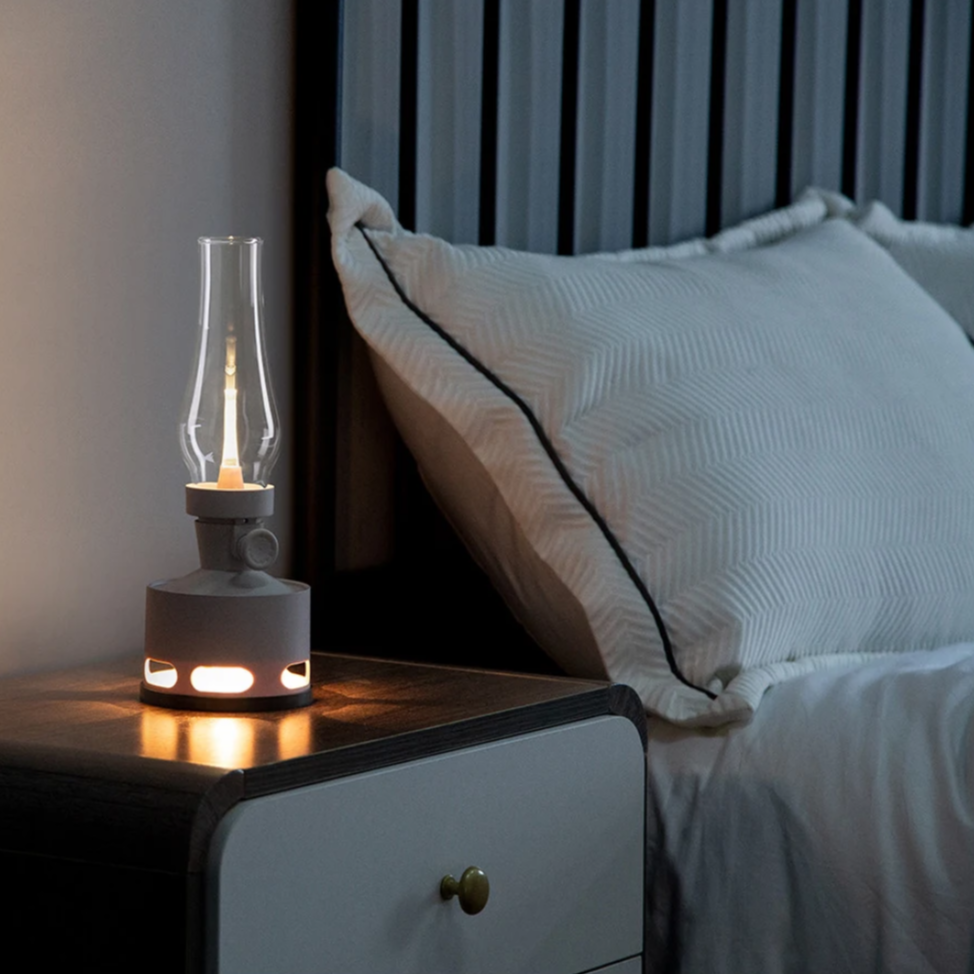 NostalgiaLamp - Vintage LED Table Lamp