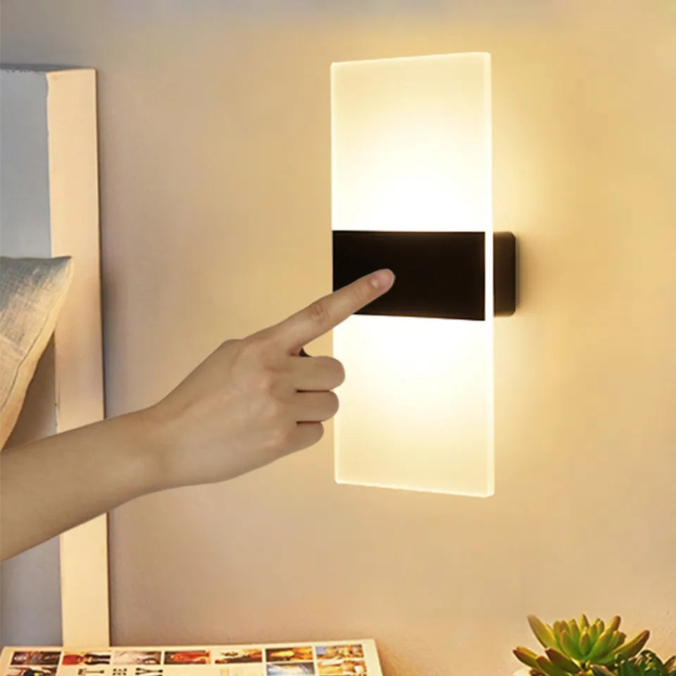 Astrid Light - Touch Wandleuchte