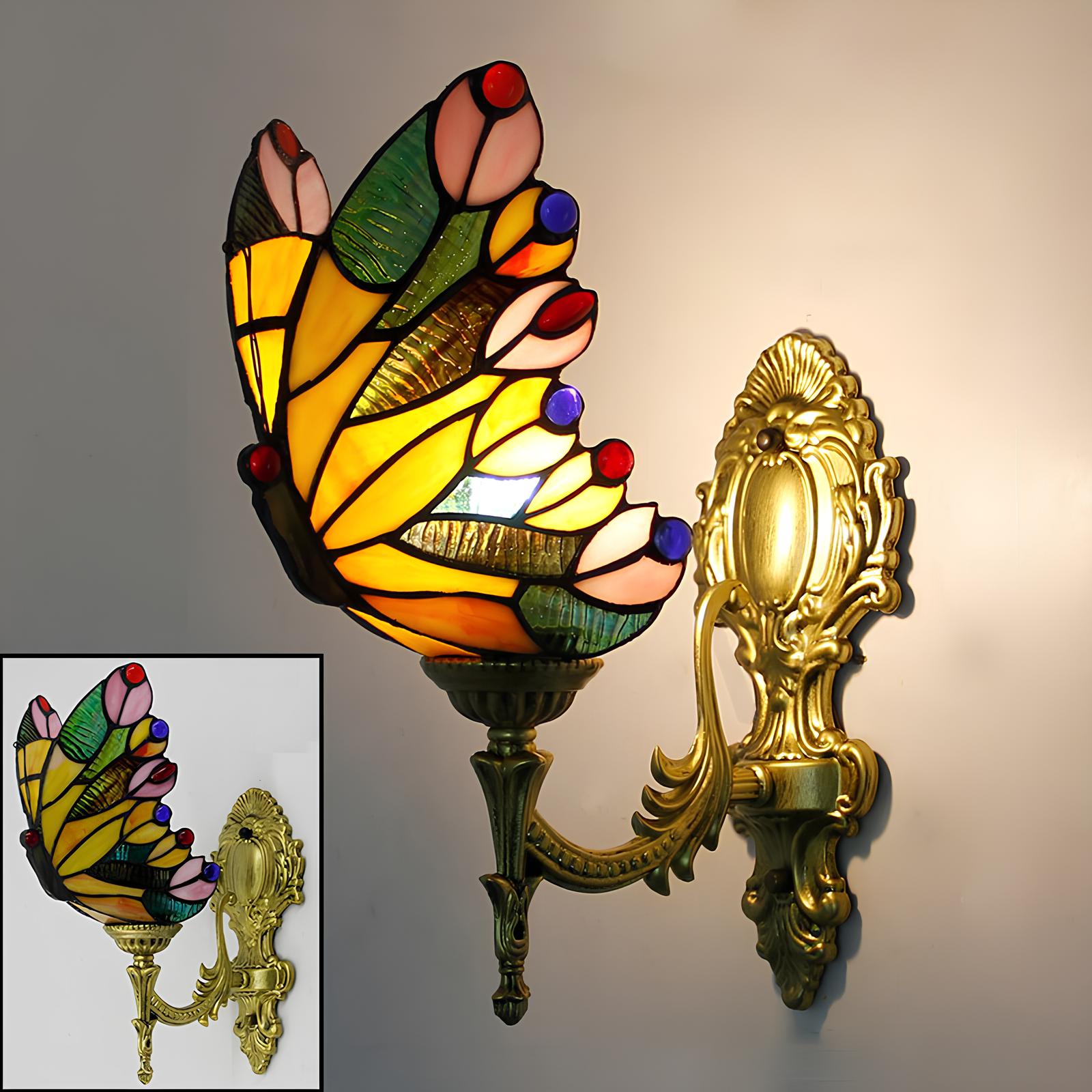 Tiffany vlinderwandlamp in gebrandschilderd glas