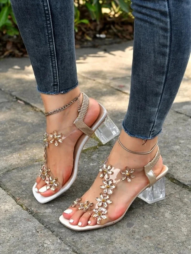 Clara strass sandalen met bloemblokhak