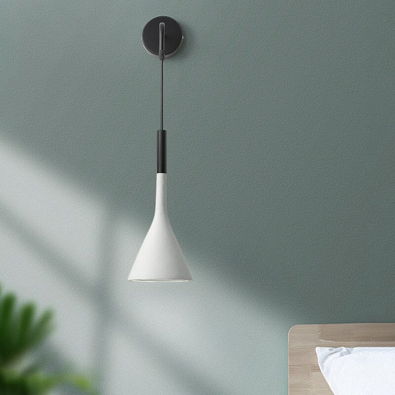 Lantern Wall Lamp