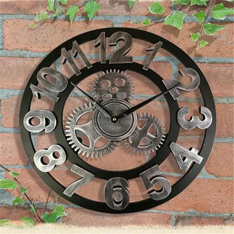 HeritageClock – Wall clock in European wood design