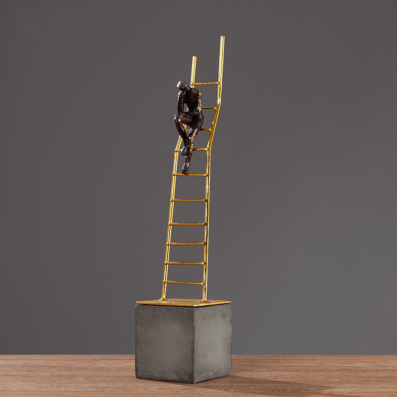 Thinker Sitting On Gold Stairs Sculptures and Statues for Decoration