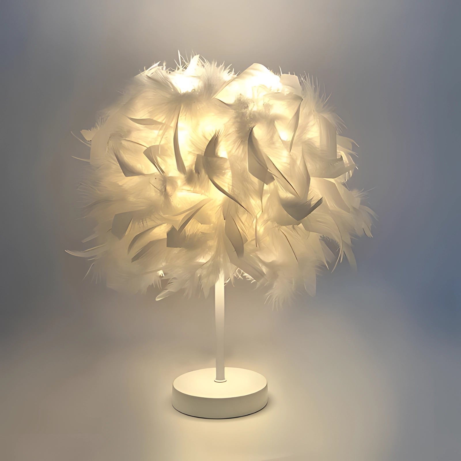 Luxurious Feather Table Lamp - Modern Decorative Soft Light