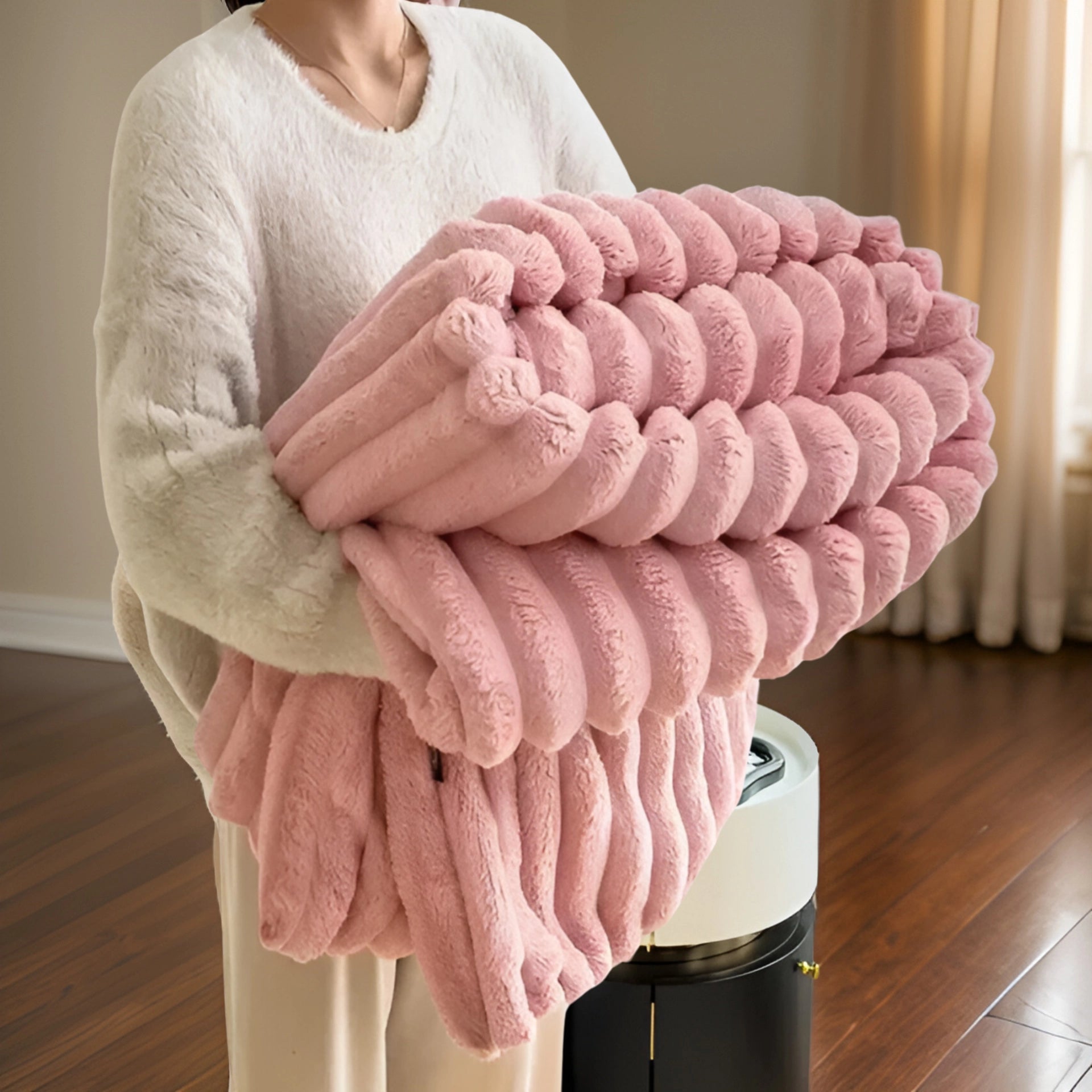 Luxury Chunky Knit Blanket | Soft Modern Plush Throw & Decor