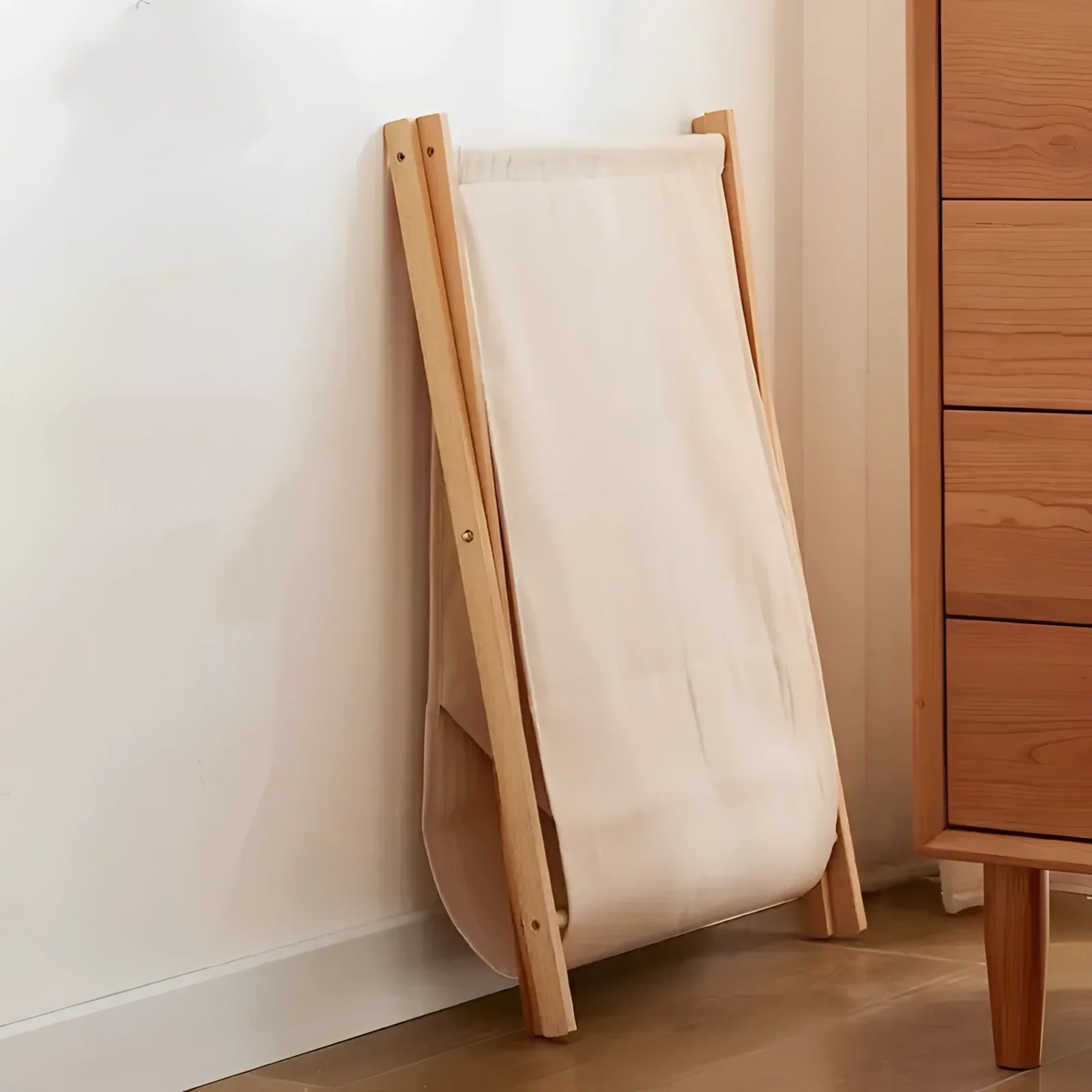 Cesta de Ropa de Madera Escandinava - Plegable y Ecológica