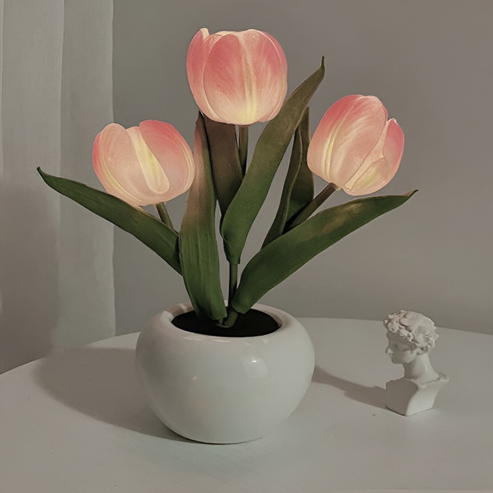 LED tulipánová noční lampička