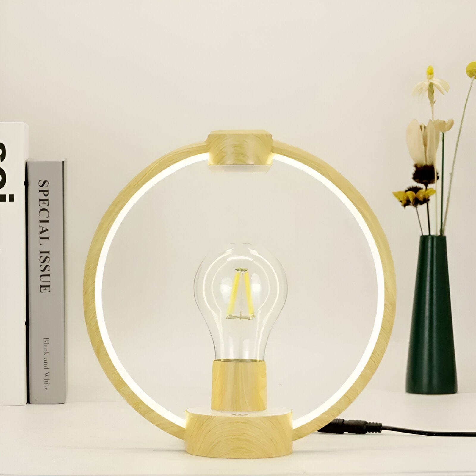 Lampe à lévitation magnétique rétro