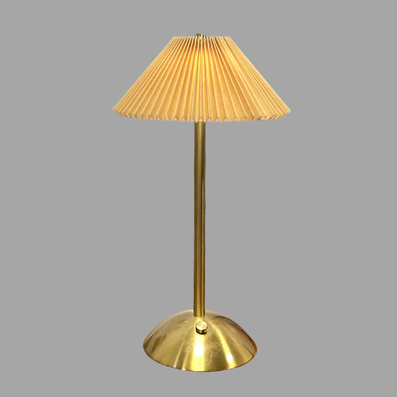 LumiScandi - Bordlampe med minimalistisk og trådløs design