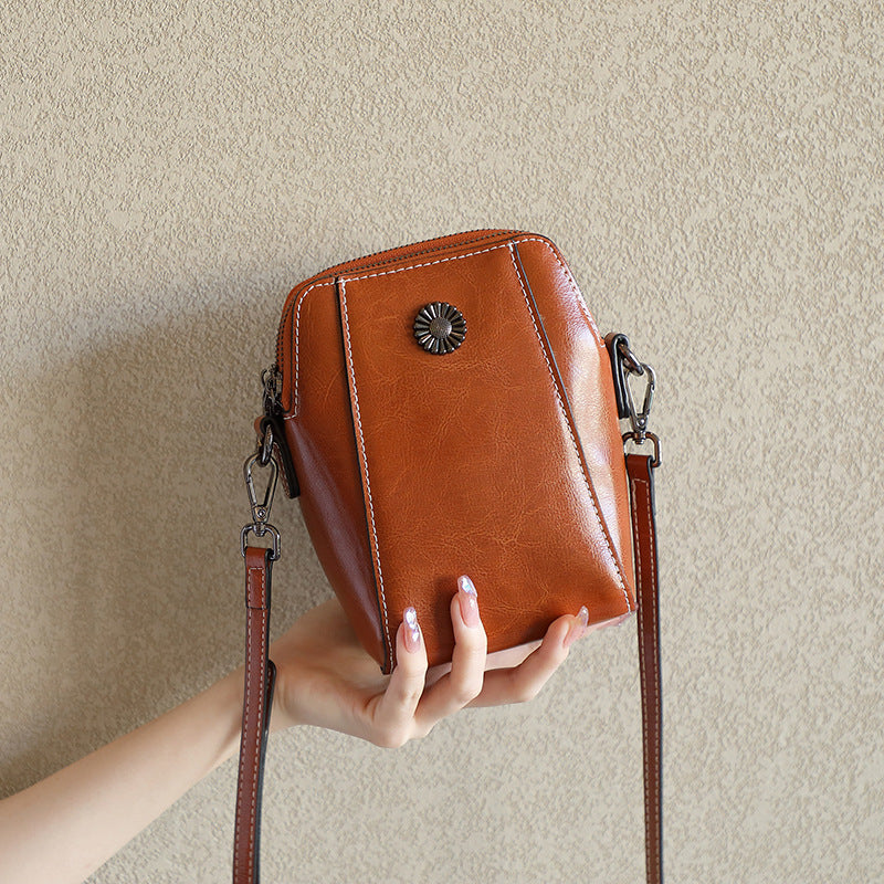 Retro Crossbody Leather Bag™ | Stylish shoulder bag