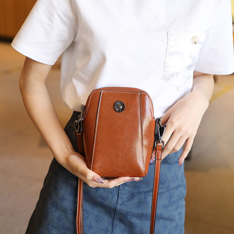 Retro Crossbody Leather Bag™ | Stylish shoulder bag