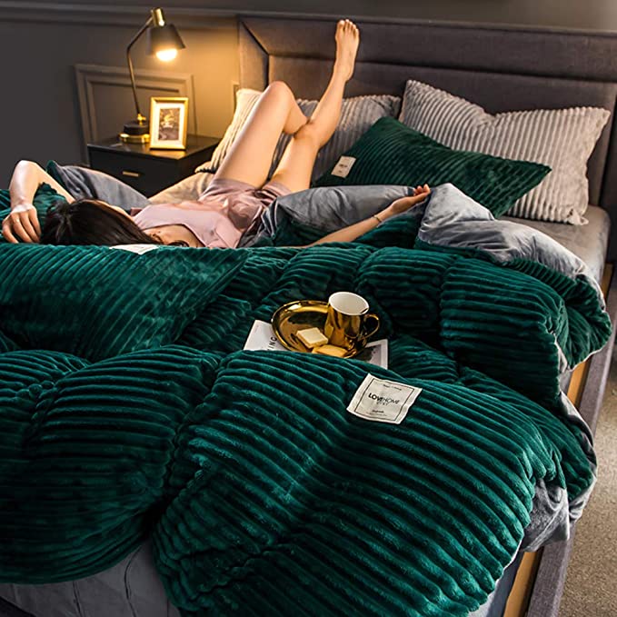 Vera - The coziest soft duvet winter blanket ever