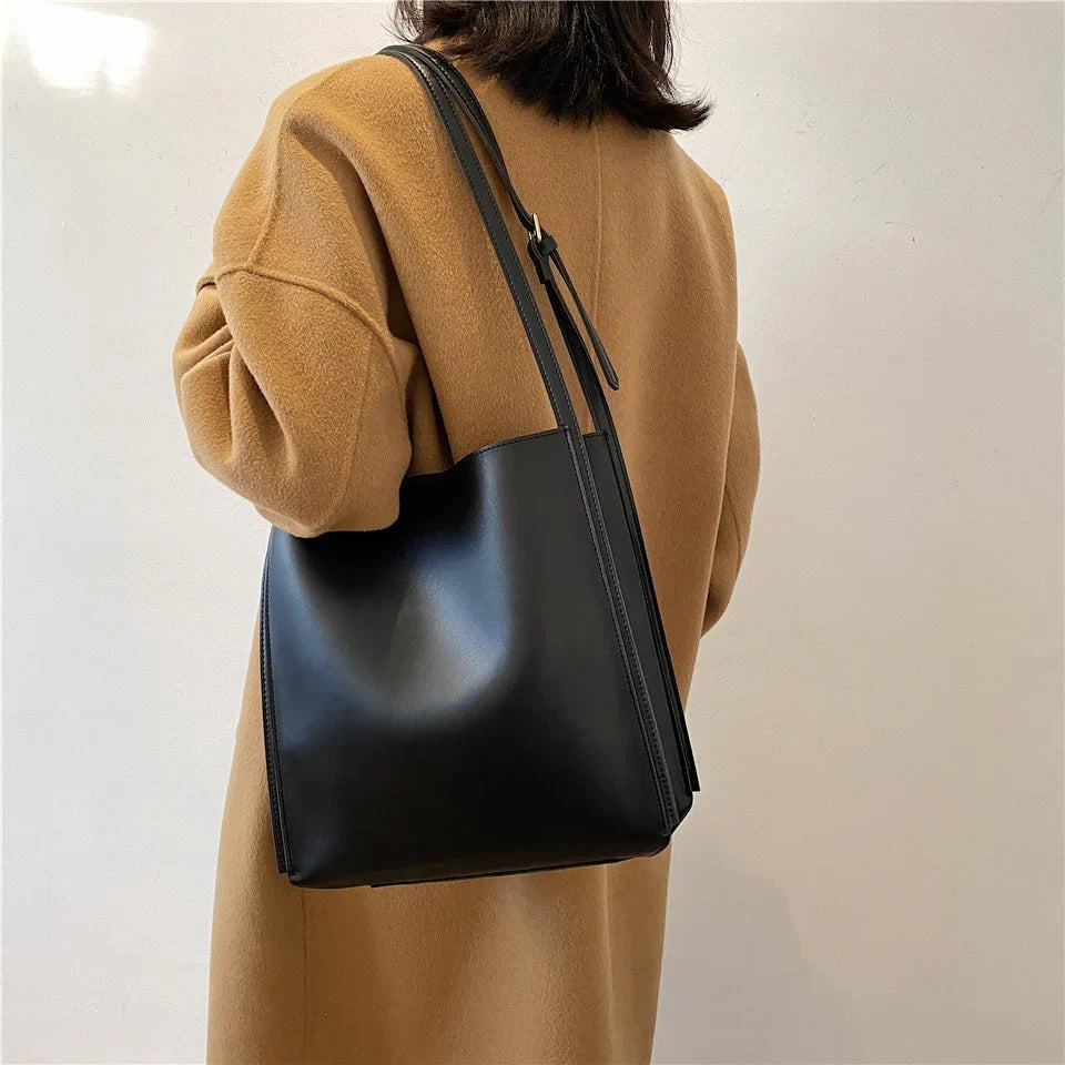 Vrimlo Vegan Leather Tote