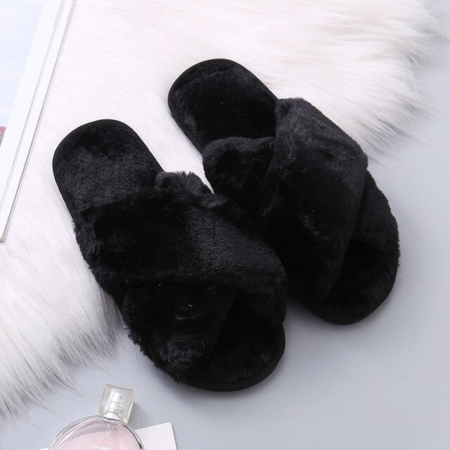 Nordic Cozy Cross Band Slippers