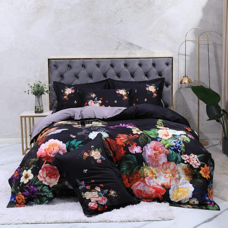 Bouquet De Fleurs Duvet Cover Set