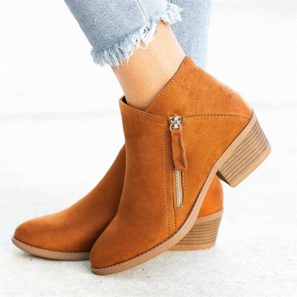 Botas de Camurça Celeste Mid-High com Zíper - Calçado Vegan em Camurça Trendy para Conforto Estiloso