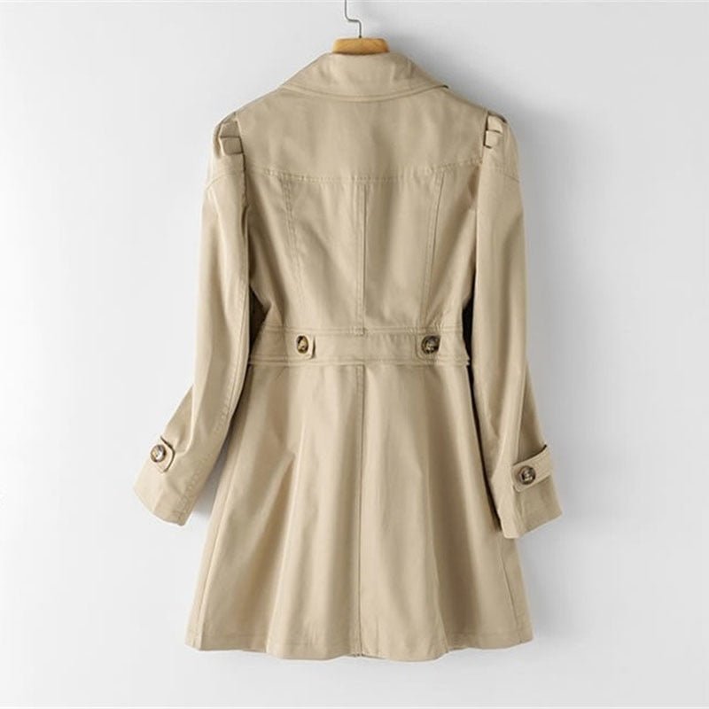 Clara - Moderne cut-out trenchcoat/jakke med høj krave og knapper