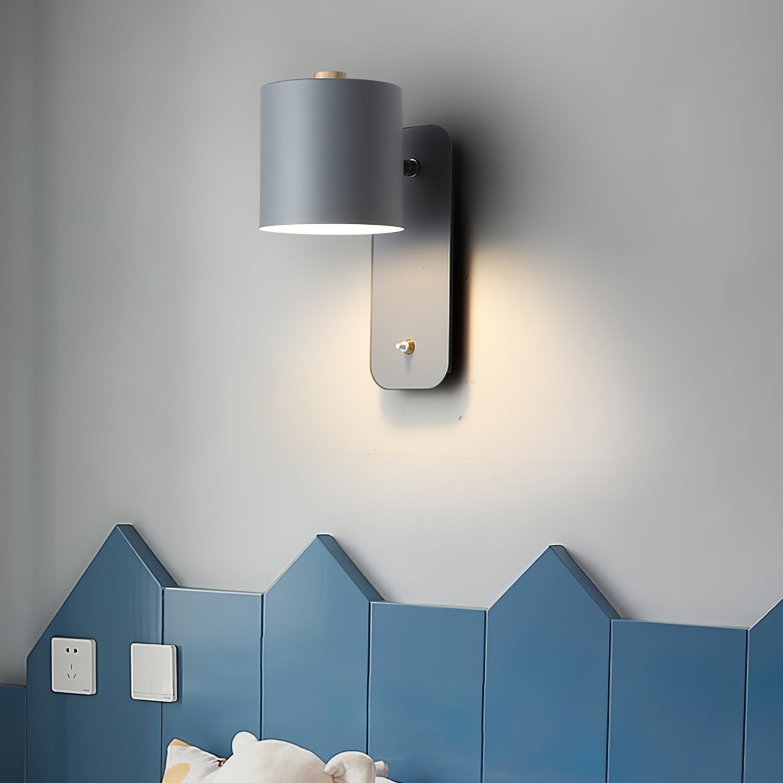 Claire Wall Light