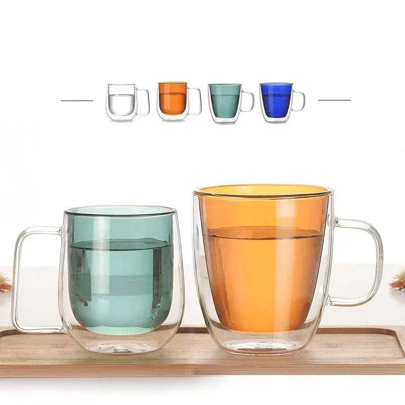 Tazza da caffè trasparente colorata a doppia parete