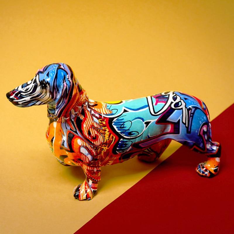 Escultura de perro salchicha