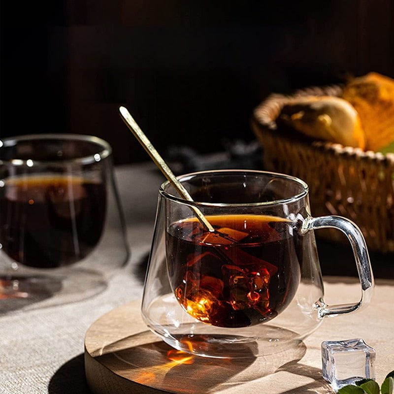 Tazza da caffè in vetro doppio