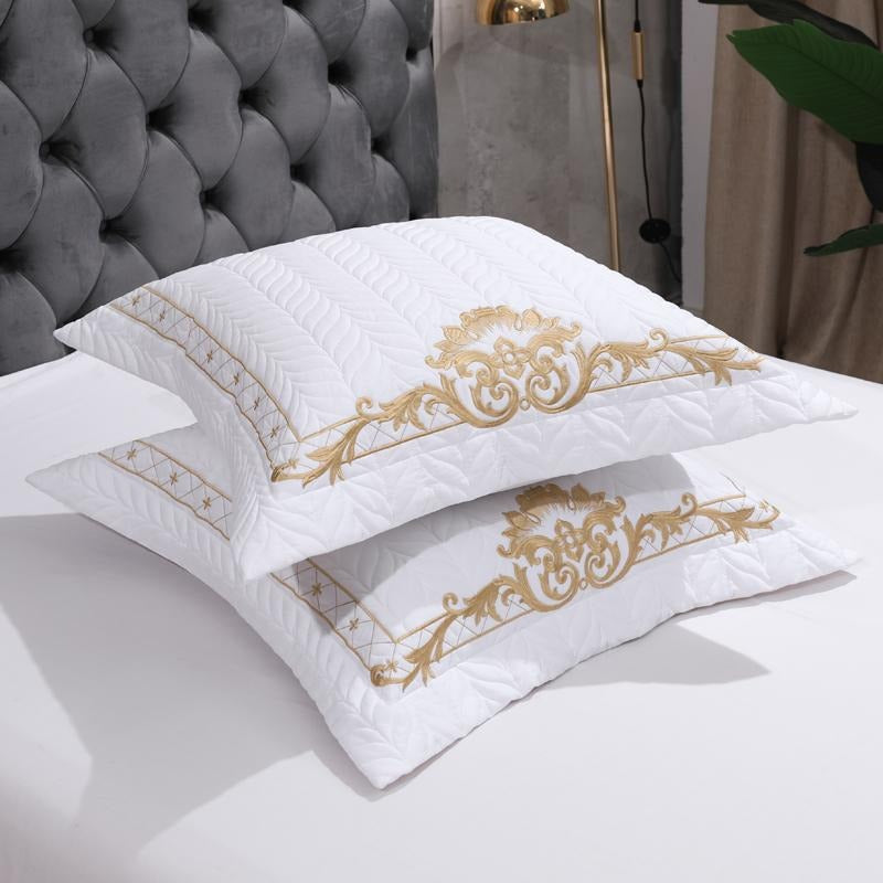 Conjunto de Roupa de Cama de Bordado em Algodão Egípcio DeLuxxe Branco