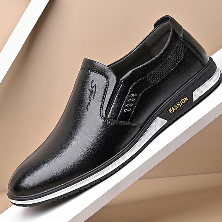 Klassisk eleganse: 'ElegantStride' førsteklasses loafers i skinn for menn