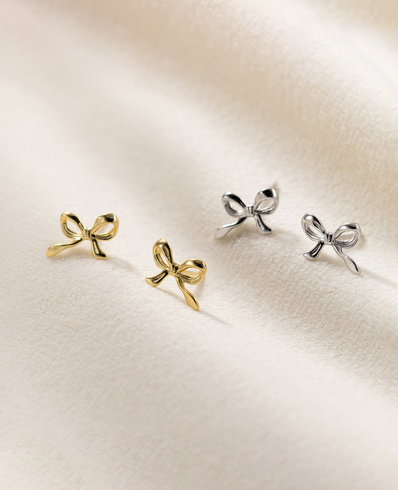 Eva Mini Bow Studs