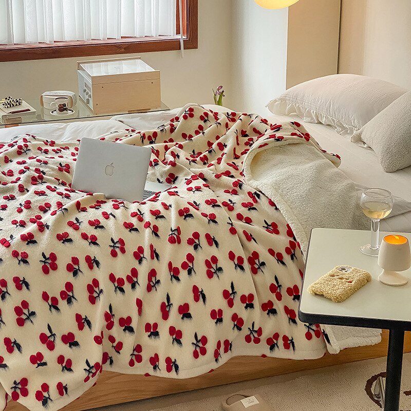 Fluffy Floral Plush Thickened Blanket