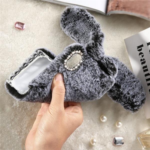 Coque iPhone en peluche lapin