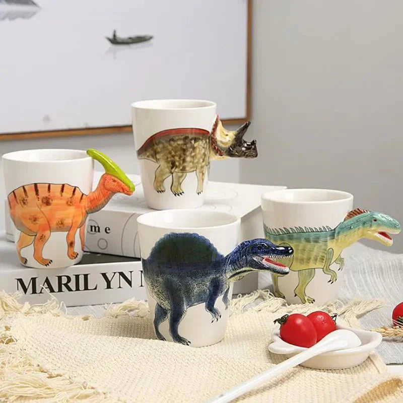 Tasse de dinosaure en céramique peinte à la main