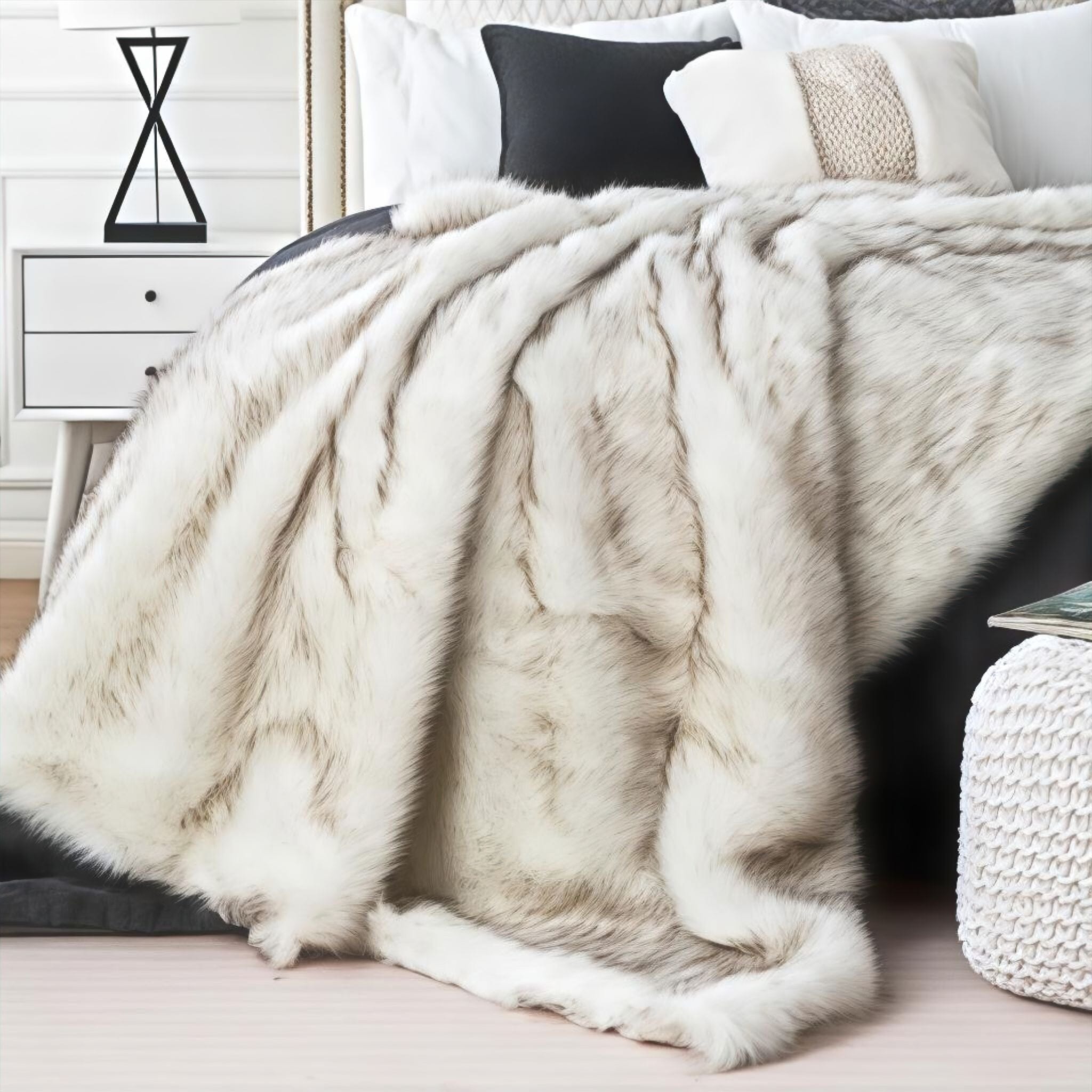 Hervé Luxury Blanket