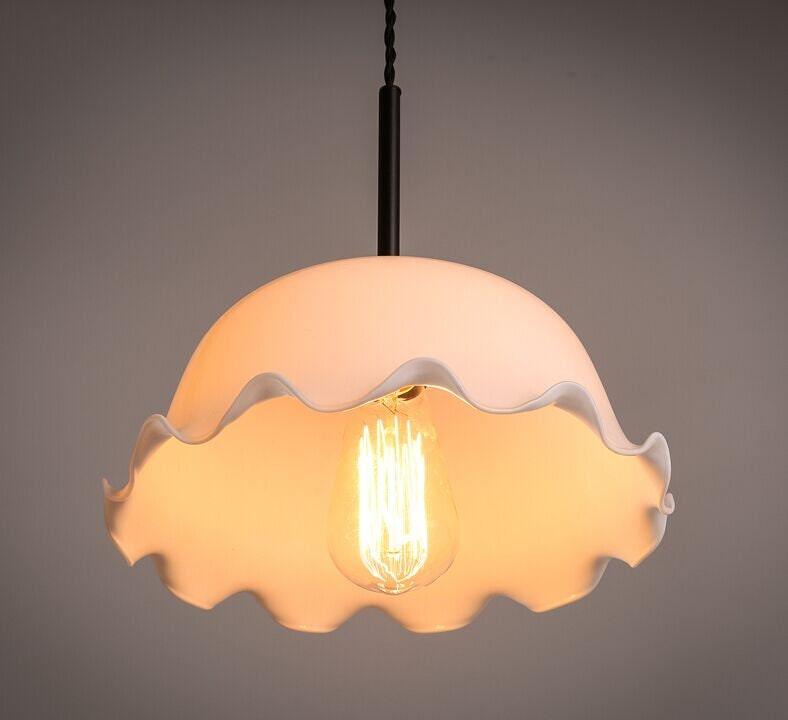 Pendente de Luz LED em Vidro Opalino com Abajur de Lenço em Estilo Vintage Francês - Lâmpada Incluída