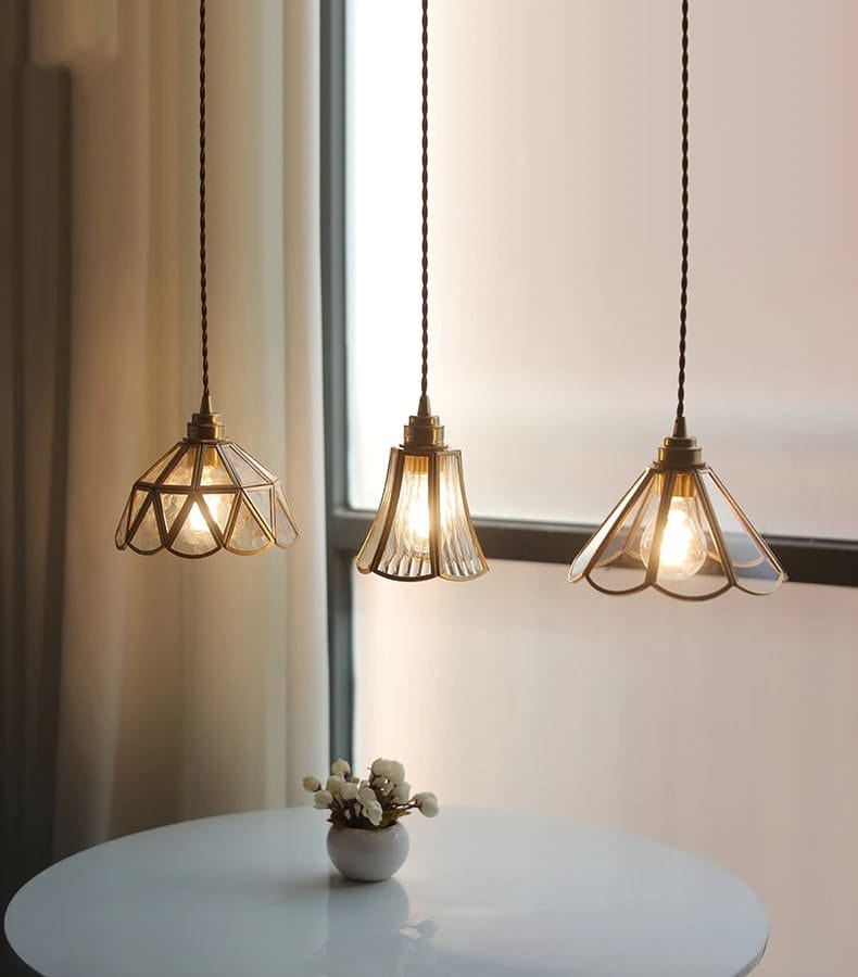 Lampada a LED a sospensione a forma di fiore in vetro con struttura in ottone in stile vintage - Lampadina inclusa