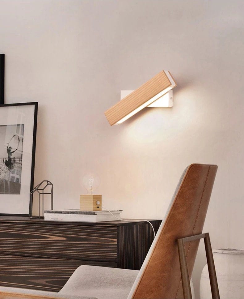 Lámpara de pared LED rotatable de madera de fresno nórdico