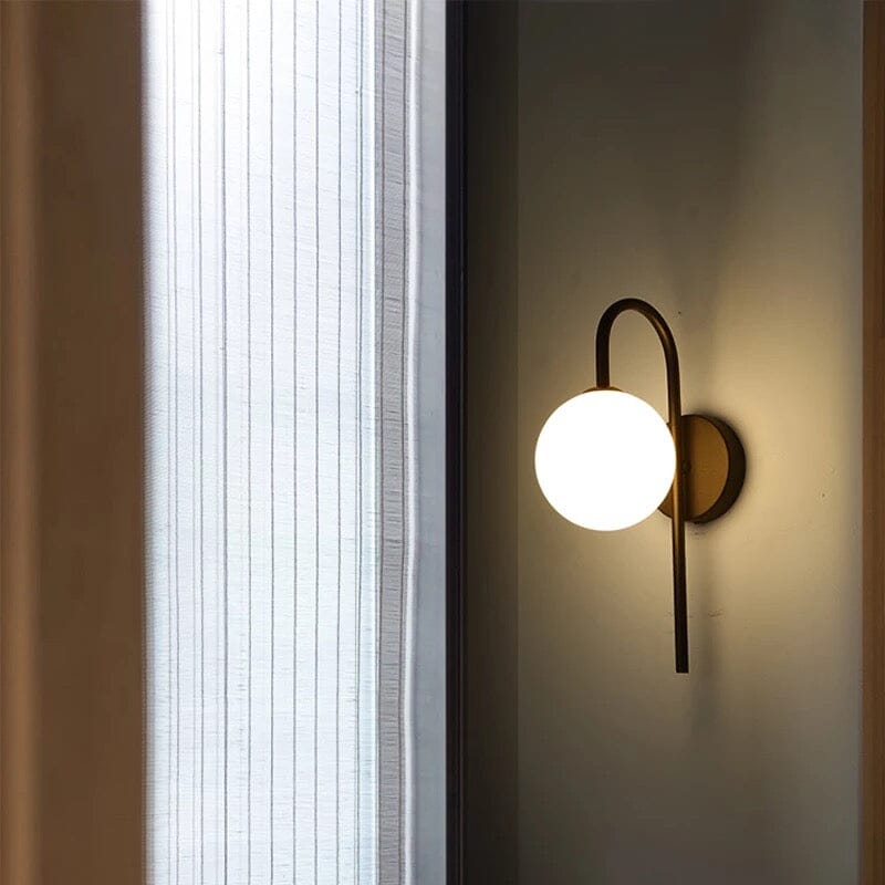 Claude wall lamp