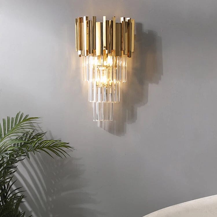 Queen Elizabeth Wall Lamp