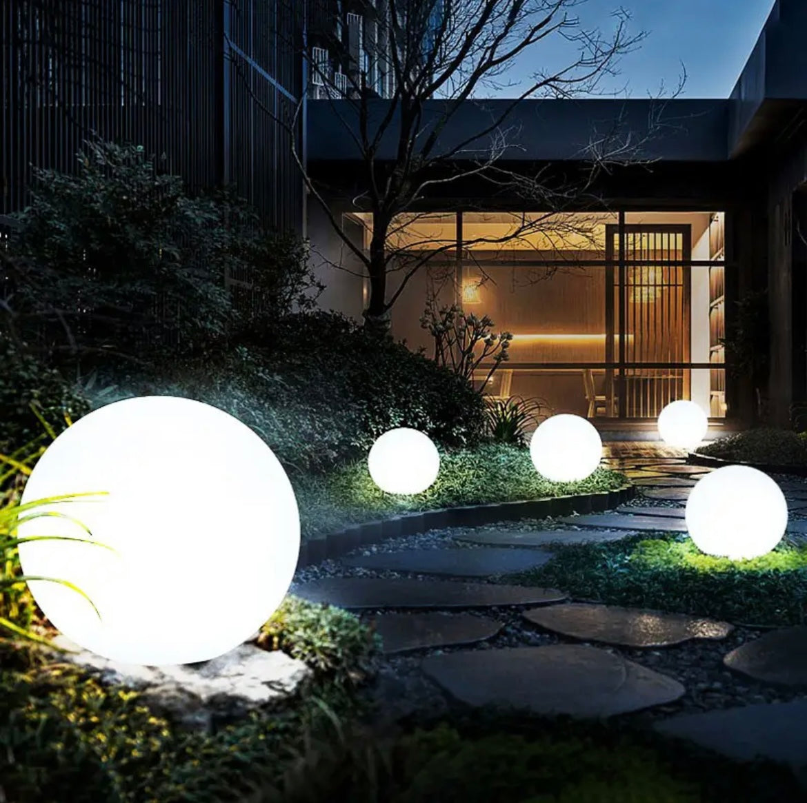 Buiten LED-tuinballamp