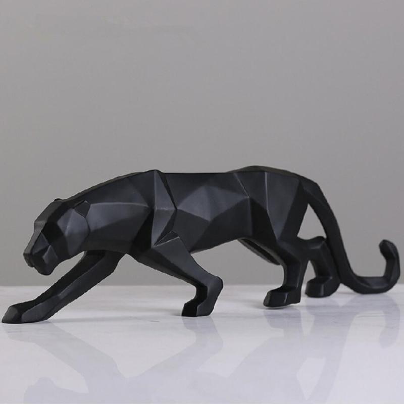 Jag Sculpture