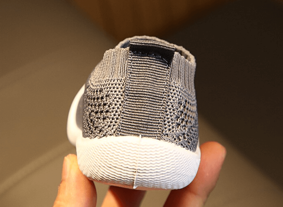 Breathable non-slip baby shoes