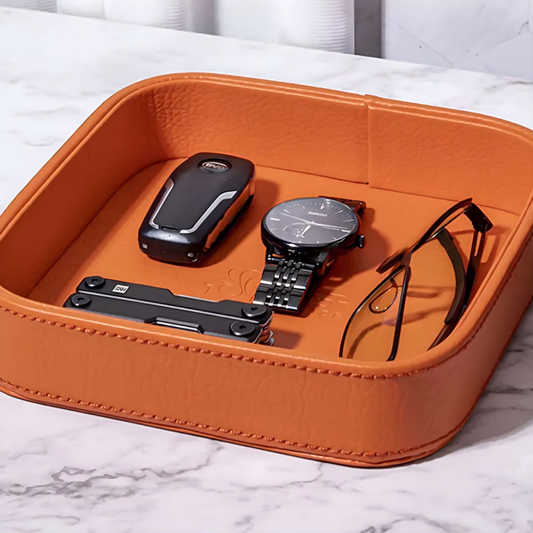 Skinn Luxe Organizer