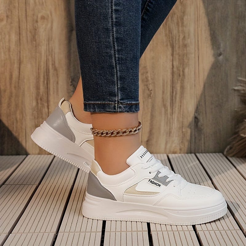 Comfortable casual sneakers Vogy